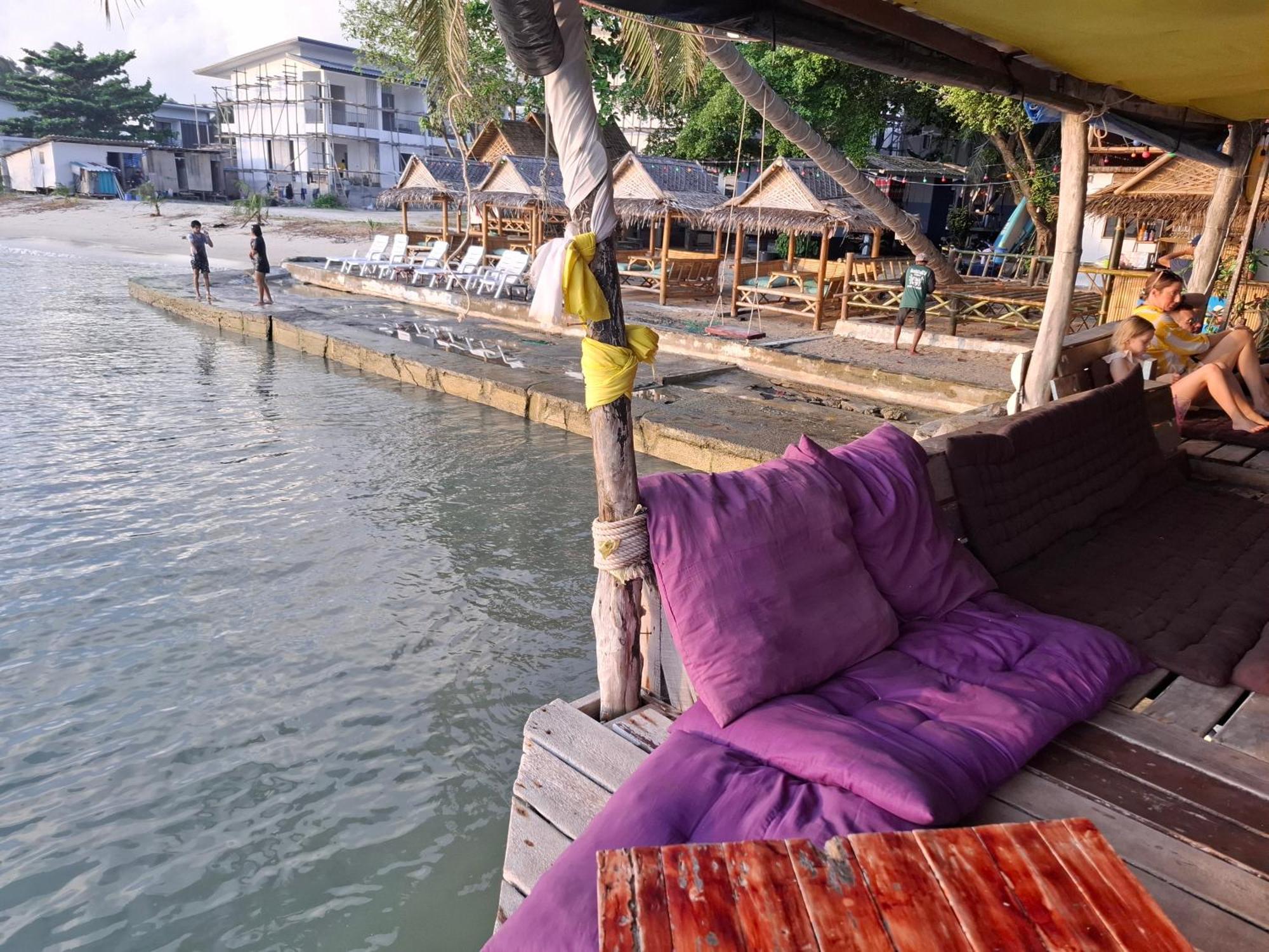Two Rocks Bungalows Baan Tai Exterior foto